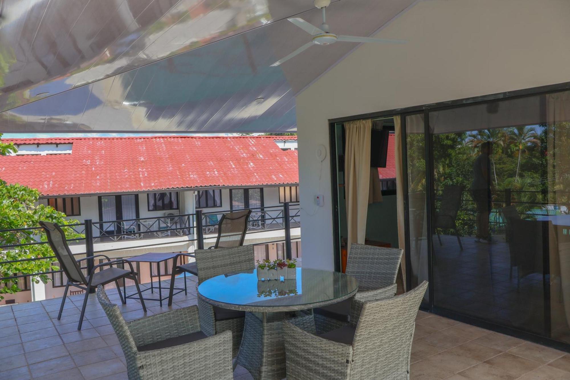 Condiminium Villas Mymosa มานูเอล อันโตนิโอ ภายนอก รูปภาพ